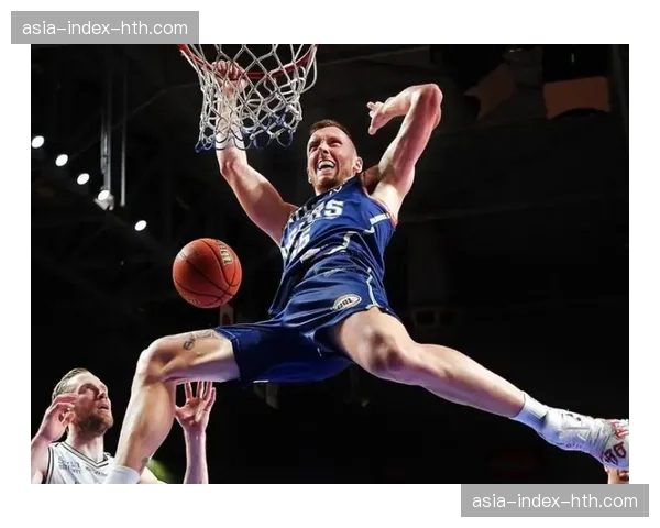 新疆队外援克里克接受专访：适应CBA节奏是我最大的挑战