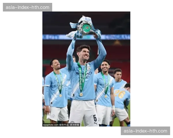 “温布利球场启动2026年夏季翻新计划,为年底社区盾杯做准备” “温布利球场启动2026年夏季翻新计划,为年底社区盾杯做准备”